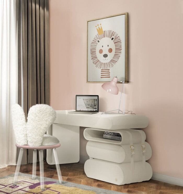 The Dream Desk is the ultimate luxury kids' desk to upgrade any study area. With beautiful round shapes combined with a modern design, this kids' furniture piece will highlight even more the beauty of your kids' study room and increase their imagination.